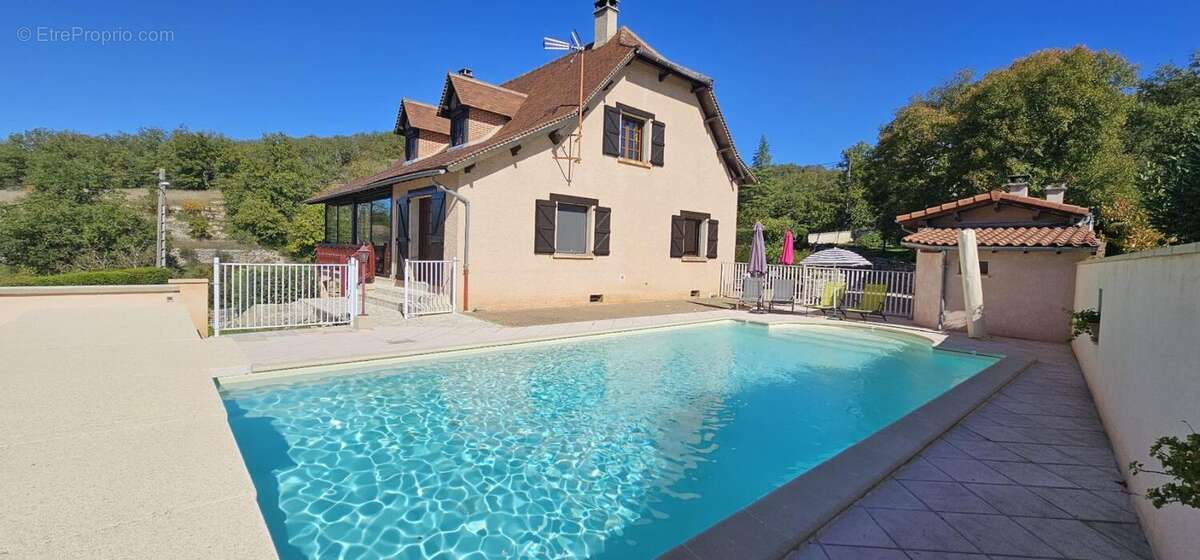 Maison à SALVAGNAC-CAJARC
