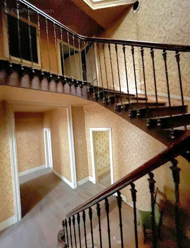 Appartement à MONTREJEAU
