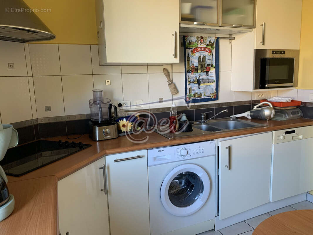 Appartement à SAINT-MAXIMIN-LA-SAINTE-BAUME