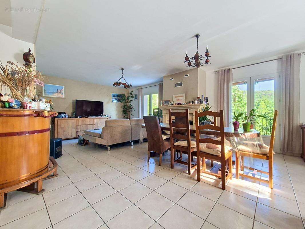 Appartement - photo 5