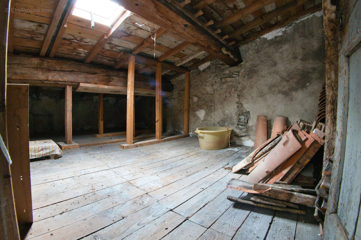 Maison à LABASTIDE-EN-VAL