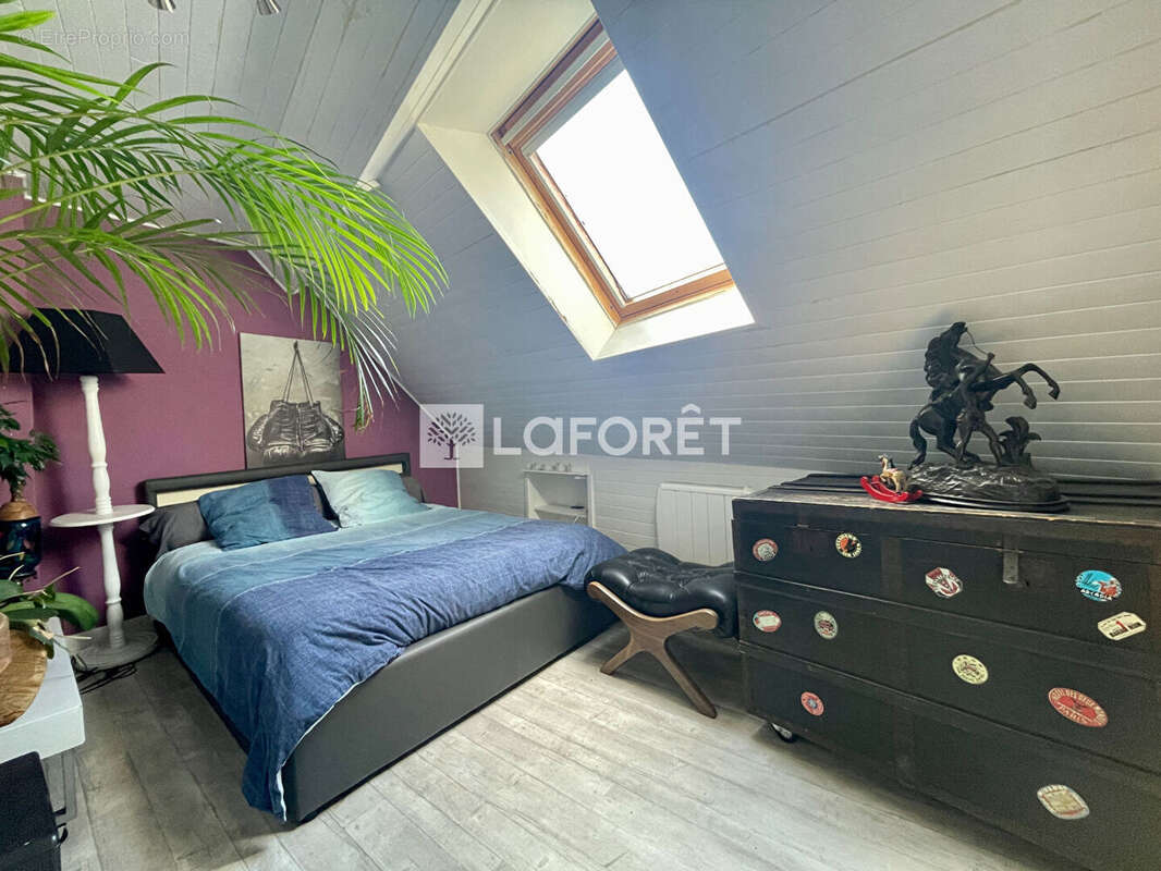 Maison à LE MONASTERE