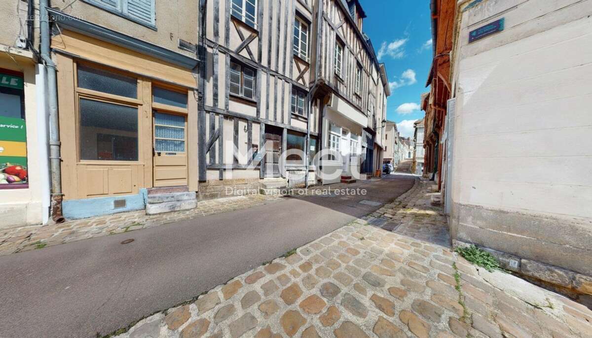 Appartement à JOIGNY