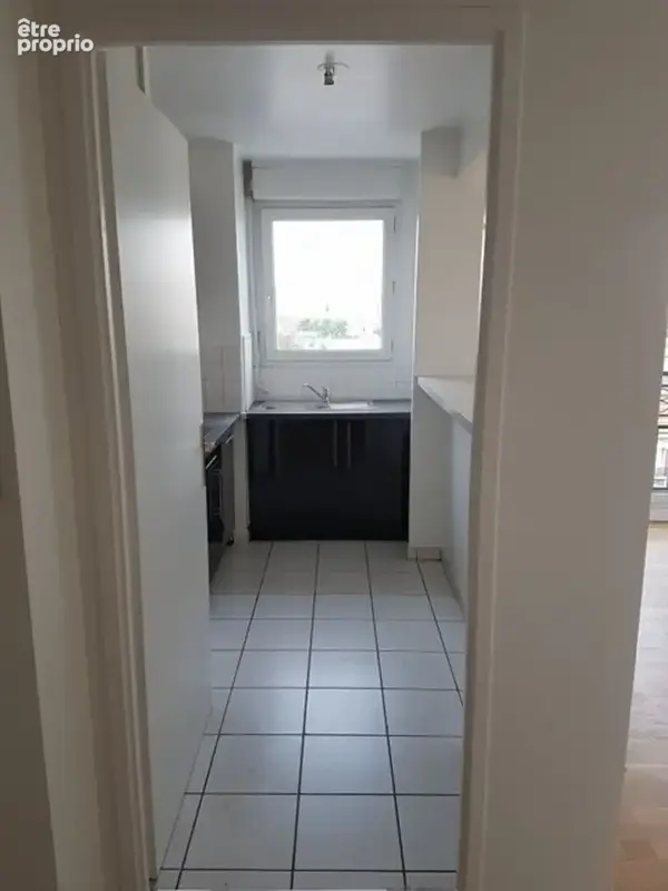 Appartement fort potentiel proche ligne 14 - photo 4