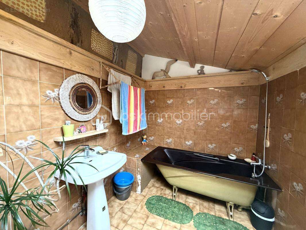 Maison à LA BARRE-EN-OUCHE