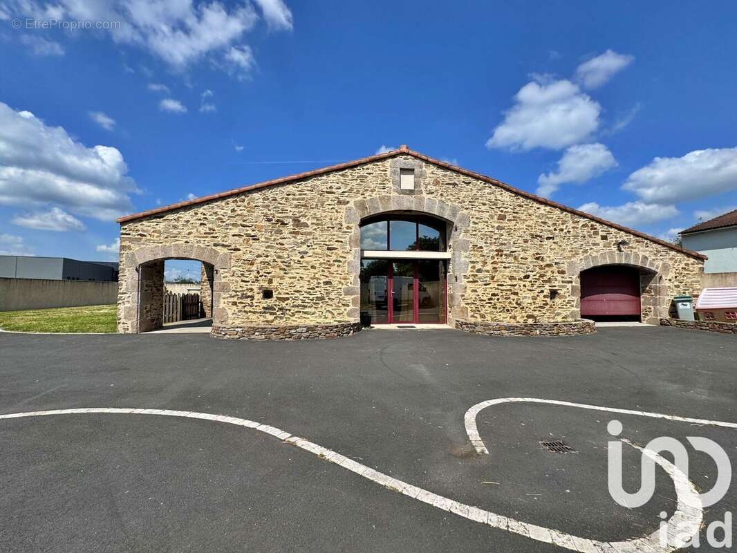 Photo 4 - Maison à MONTAIGU