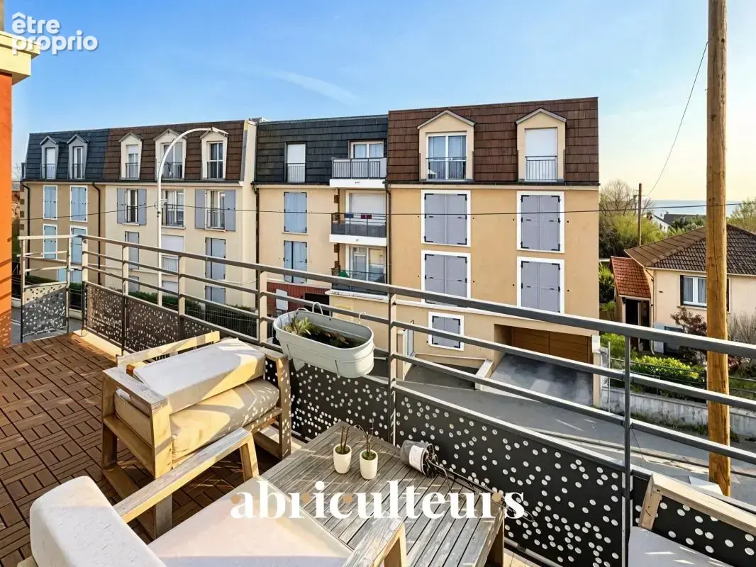 Appartement coup de cœur : au dernier étage avec balcon plein Sud en vente à Plessis-Bouchard (95130) - photo 4