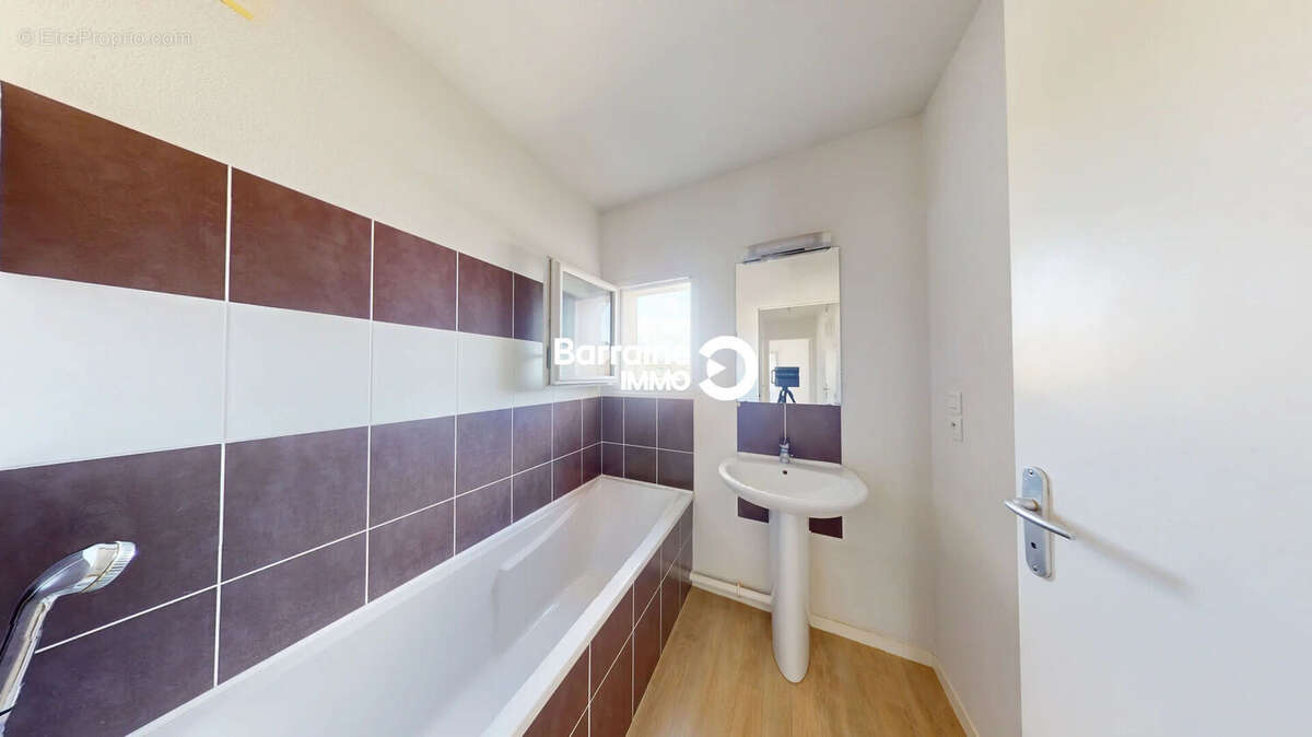 Appartement à GUIDEL