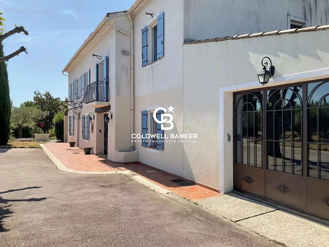 Maison à SOLLIES-PONT