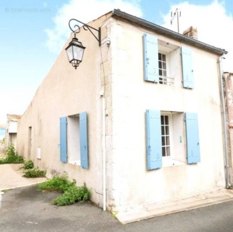 Photo 1 - Maison à MORNAC-SUR-SEUDRE