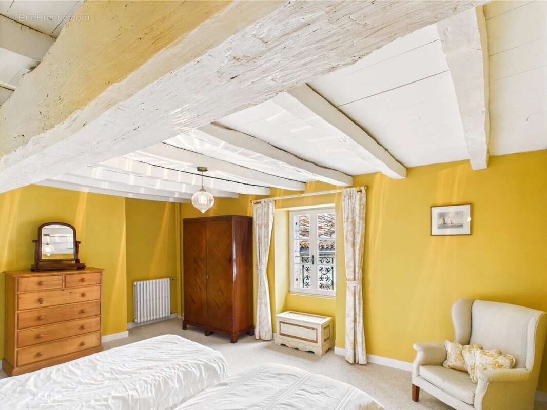 Maison à VERTEILLAC