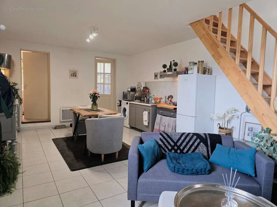 Maison à VERTEUIL-SUR-CHARENTE