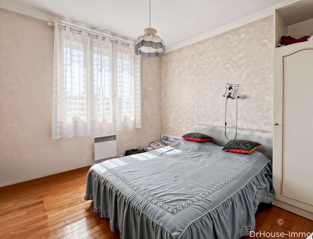 Maison 74 m² à Sainte-Maure  - photo 62