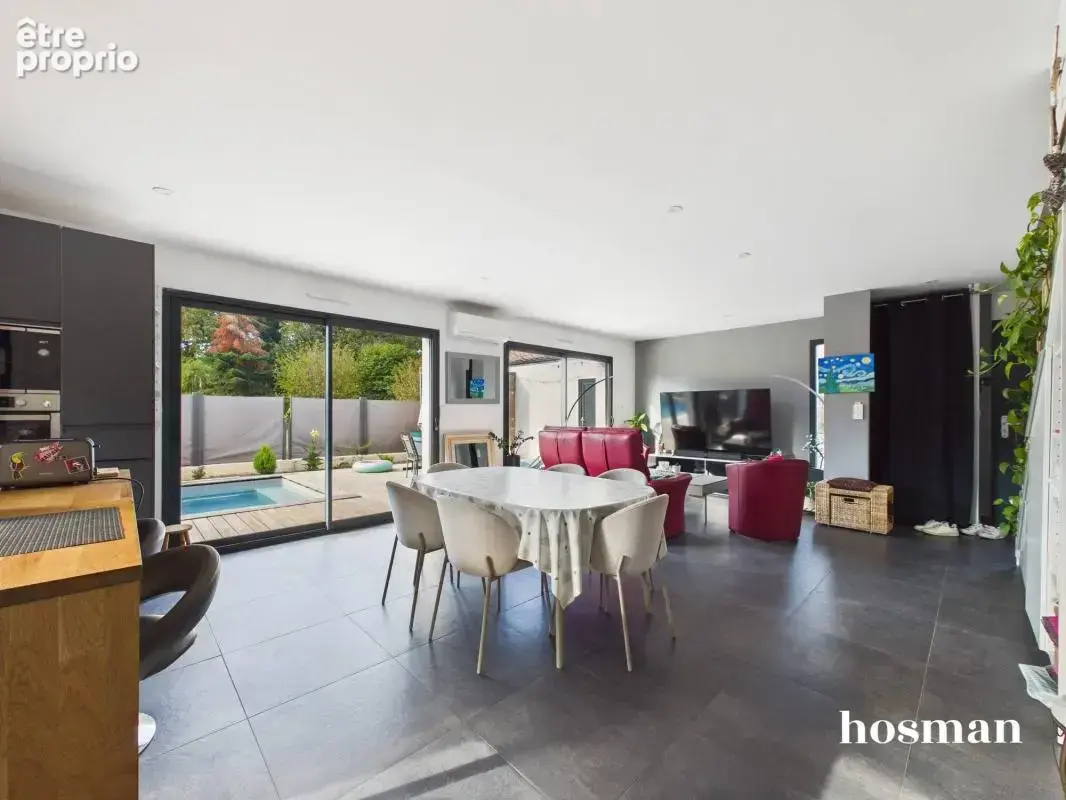 Superbe maison individuelle 6 pièces de 130 m² avec piscine et garage - Très calme - Cenon - photo 4