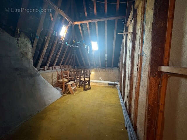 Maison à ENVERMEU