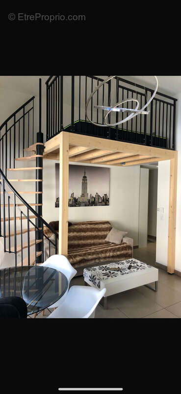 Appartement à BEAUSOLEIL