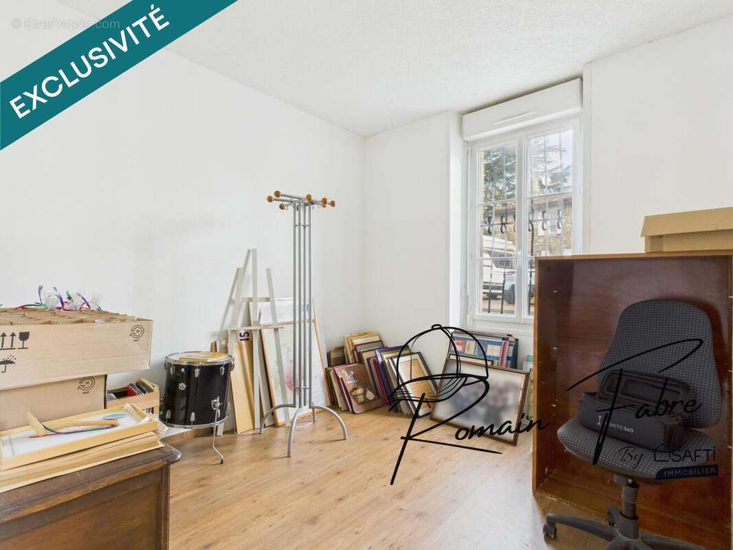 Maison 76 m² à Saint-Romain-La-Virvee  - photo 8