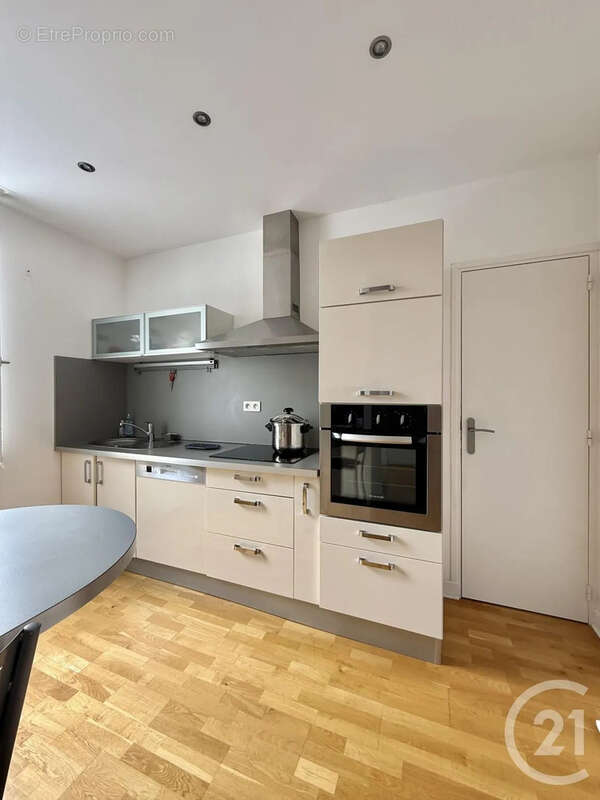 Appartement à MOULINS