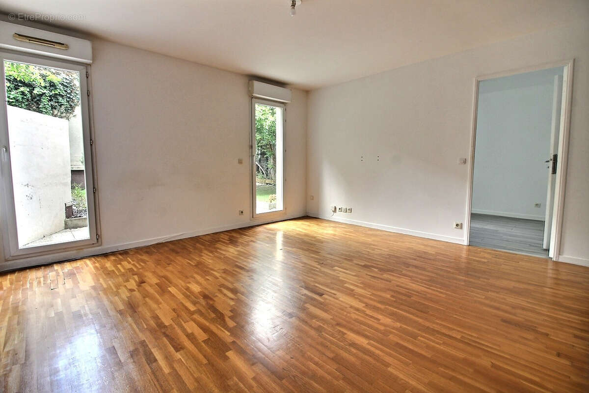 Appartement à SAINT-OUEN