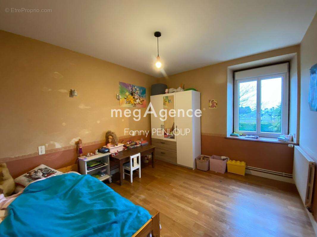 Maison à LES LOGES-MARCHIS