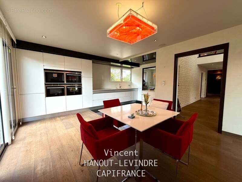 Maison à vendre 9 pièces BAZOGES EN PAILLERS (85) - photo 27