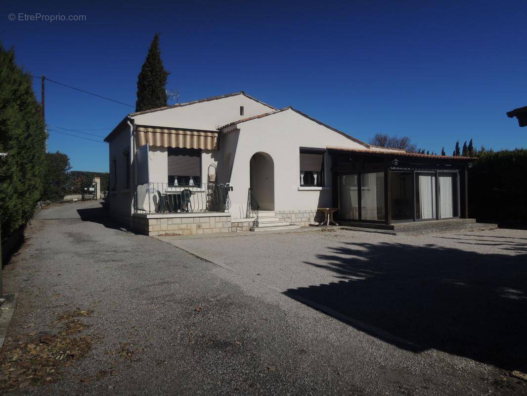 Maison à VINON-SUR-VERDON