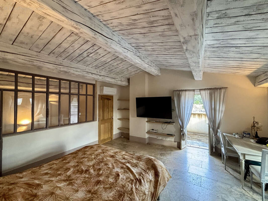 Maison à GOUDARGUES