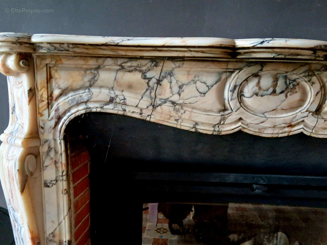 Maison à VILLELOIN-COULANGE