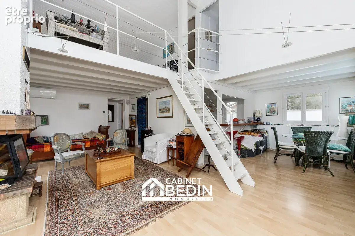 Maison 135 m² à La Teste-De-Buch  - photo 2
