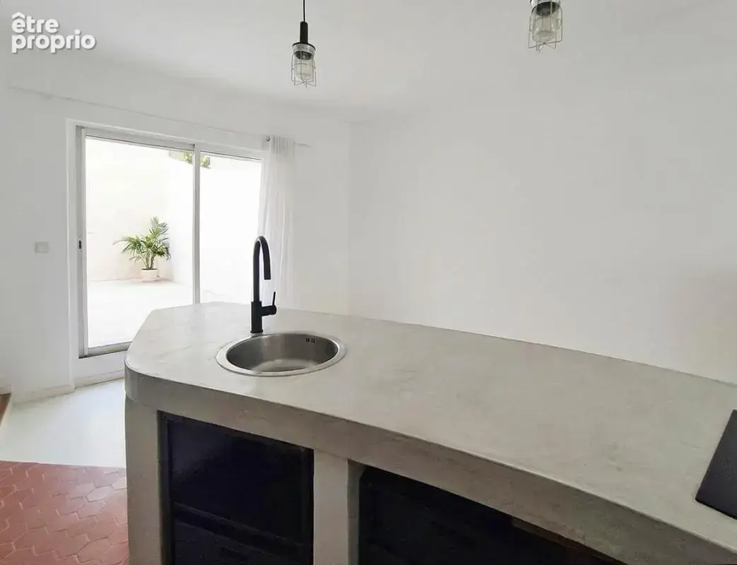 Vente Appartement T2 à Marseille 13005, Quartier Chave/Notre Dame du Mont, 58 m², Lumineux - photo 5