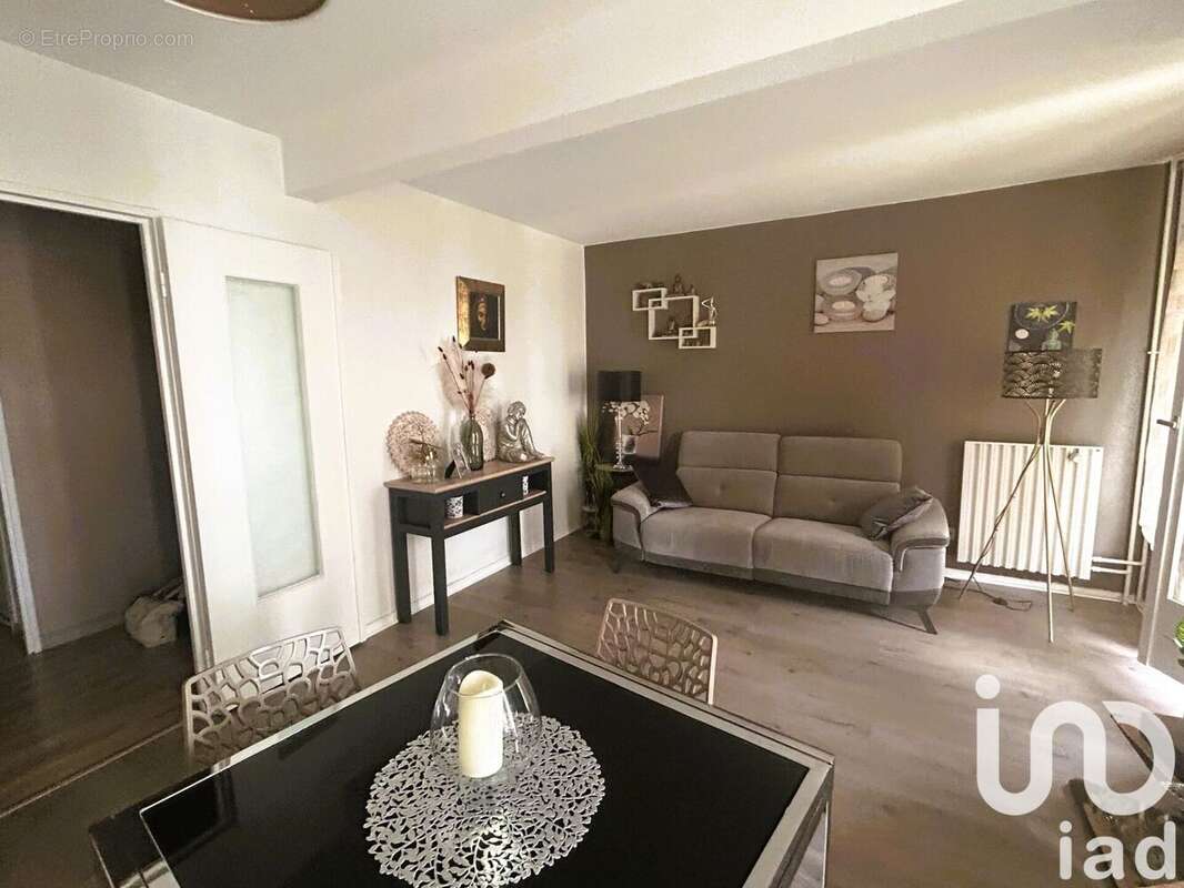 Photo 2 - Appartement à LORMONT