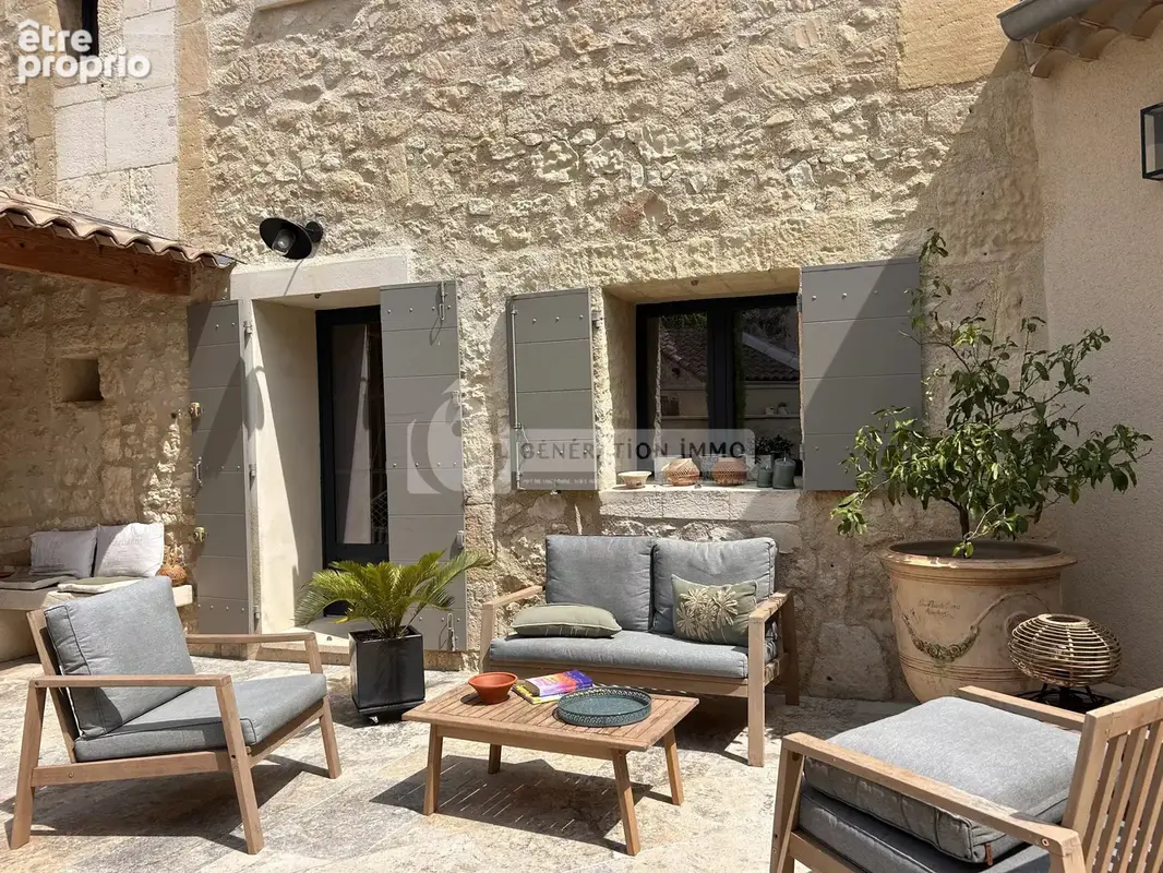 Maison de charme dans le centre village de Fontvieille - photo 8