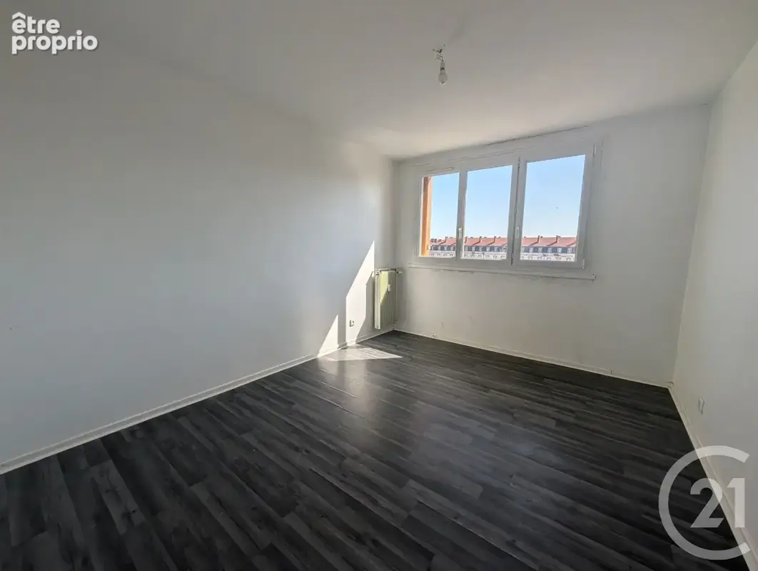 Appartement 70 m² à Chalons-En-Champagne  - photo 10