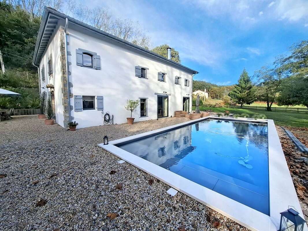 Maison à SAINT-MARTIN-DE-SEIGNANX