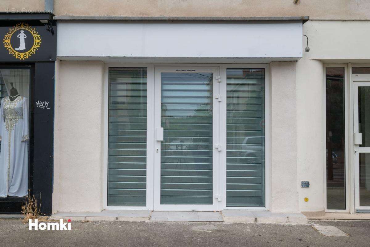 Local commercial T1 de 46 m² à Avignon 84000, Boulevard Sixte Isnard - photo 11