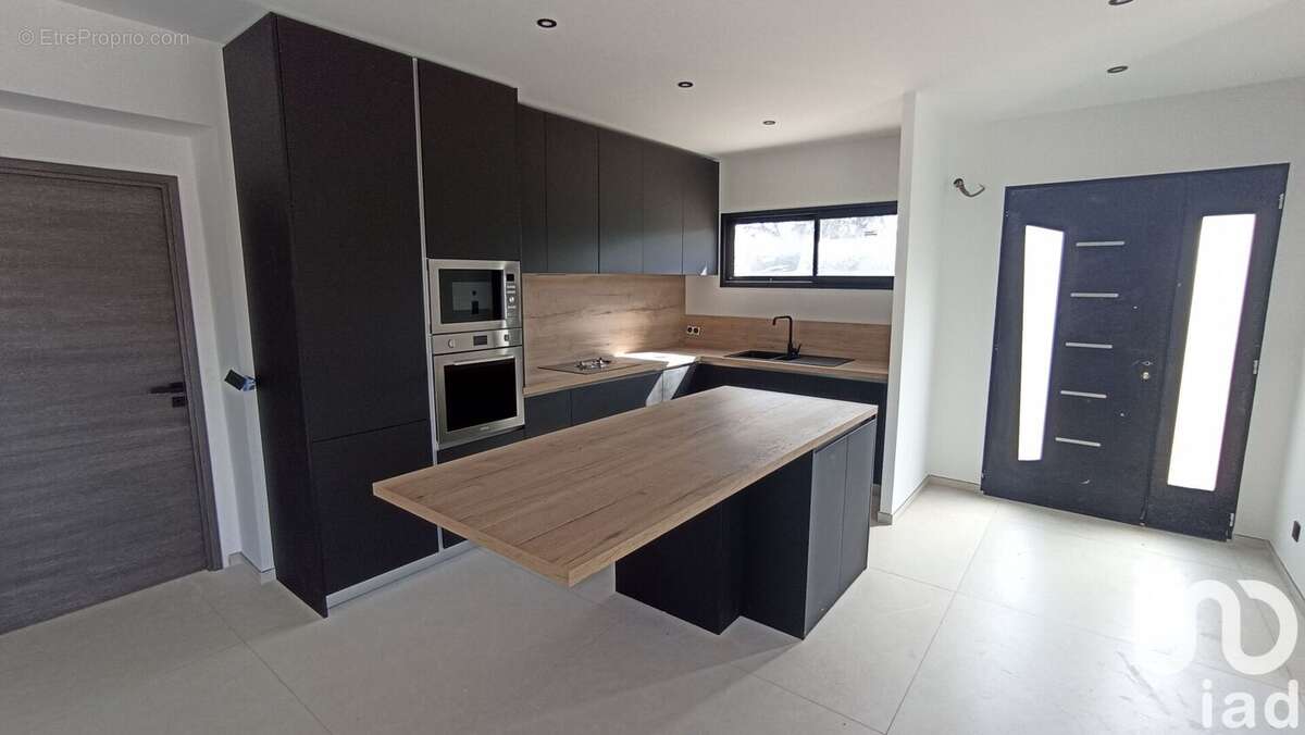 Photo 7 - Maison à MALATAVERNE