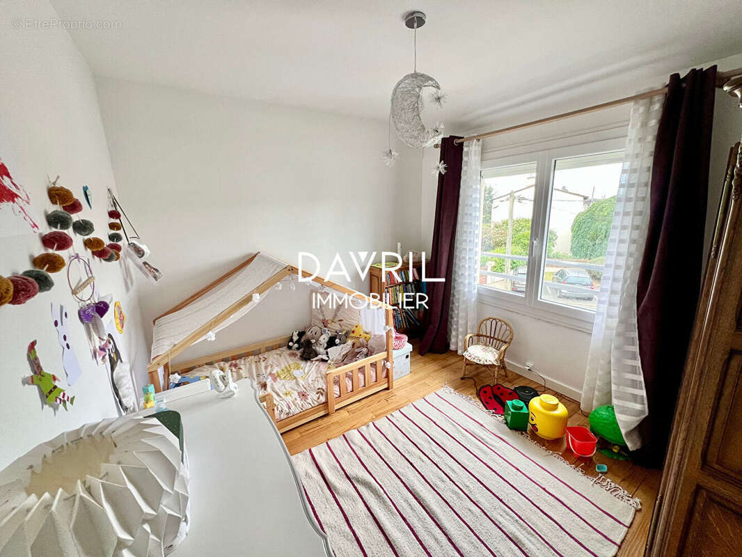 Maison à CONFLANS-SAINTE-HONORINE