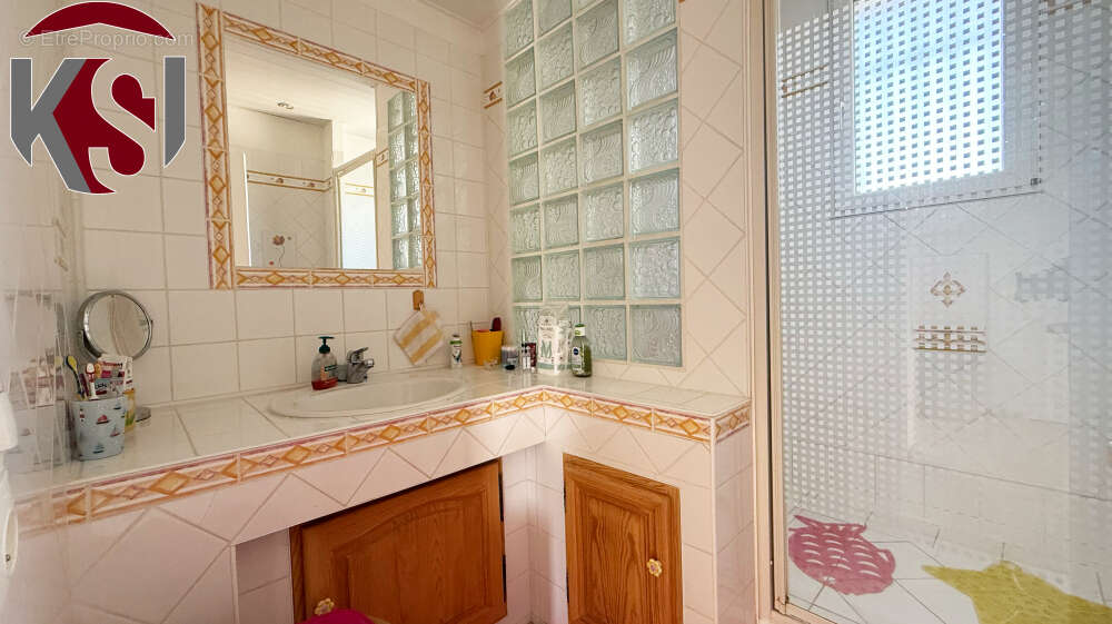 Maison à SAINT-MAXIMIN-LA-SAINTE-BAUME