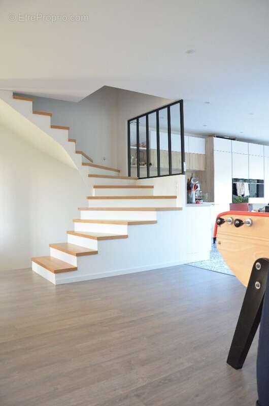 Maison à SAINT-REMY-LES-CHEVREUSE