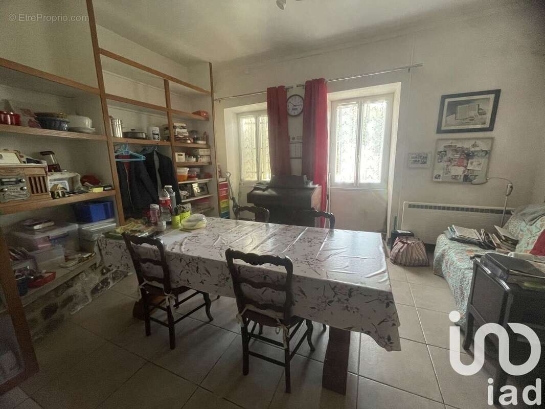 Maison 100 m² à Saint-Julien-Du-Gua  - photo 7