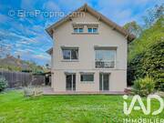 Photo 1 - Maison à LES LOGES-EN-JOSAS