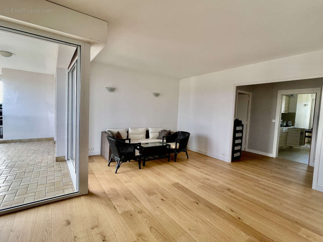 Appartement à FERNEY-VOLTAIRE