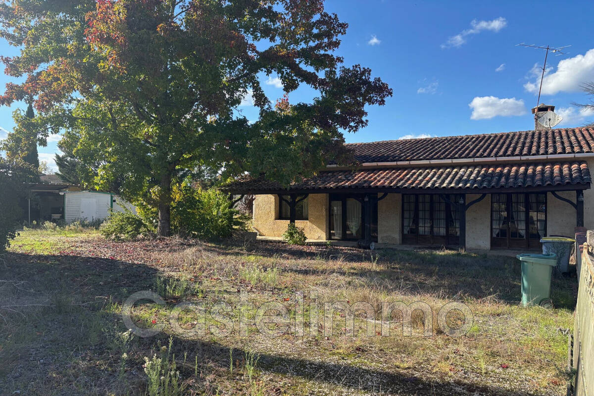 Maison à CASTELSARRASIN