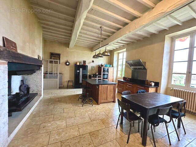 cuisine - Maison à AUCH