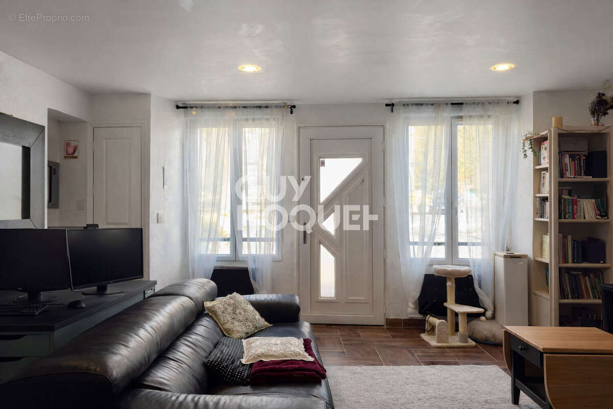 Appartement à SOISY-SUR-SEINE