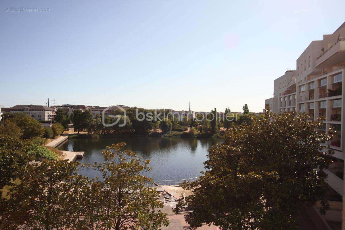 Créteil – F3 avec 2 balcons et vue sur le lac - photo 9