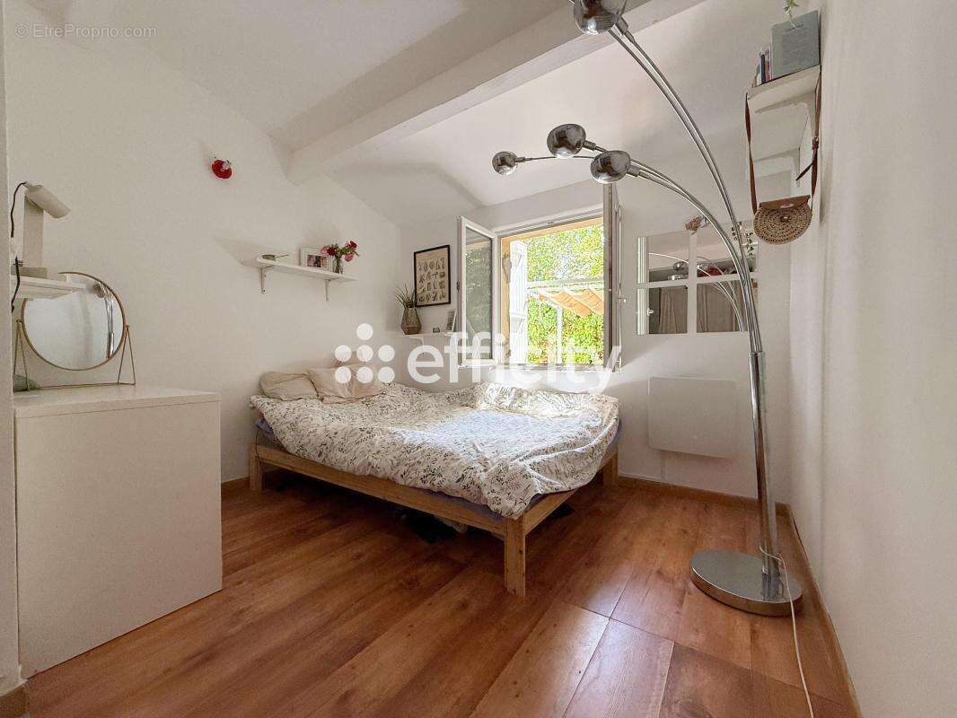 Maison à VILLENEUVE-LES-MAGUELONE