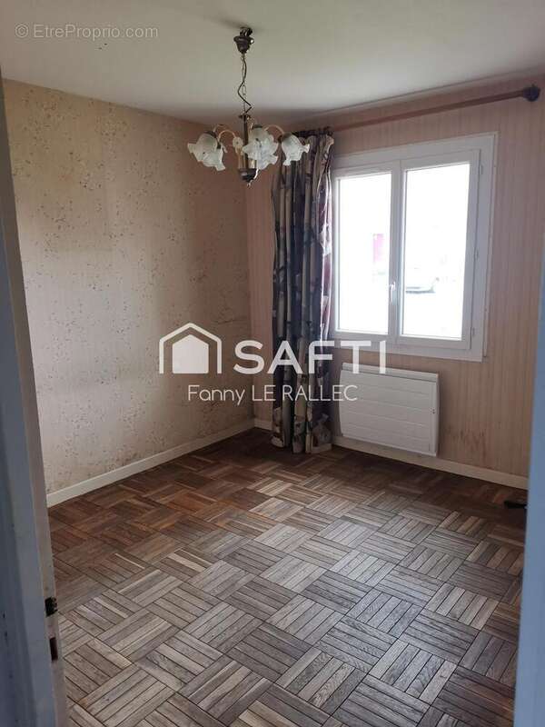 Photo 8 - Maison à PLOUGRESCANT