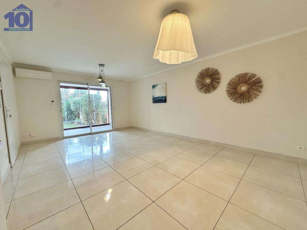 Appartement à VALRAS-PLAGE