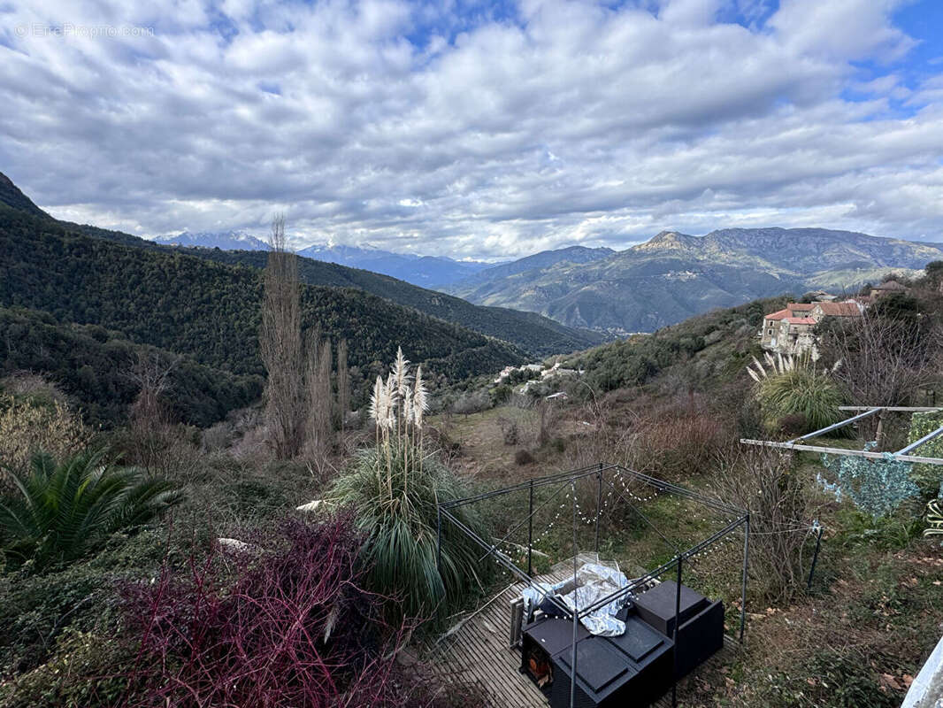 Maison à CASTELLO-DI-ROSTINO